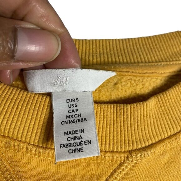 H&M Women's Yellow Crewneck Positive Message Printed Sweatshirt - Picture 5 of 9